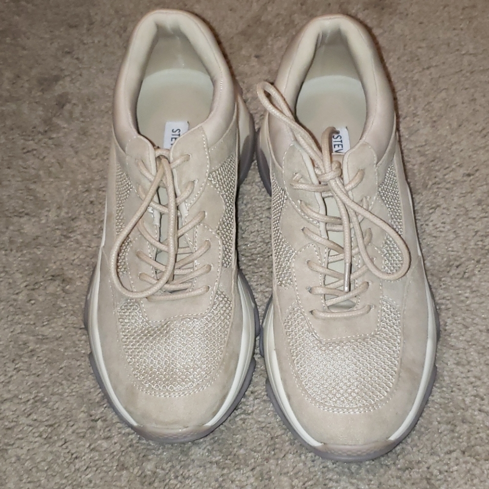 Steve Madden yachi sneakers